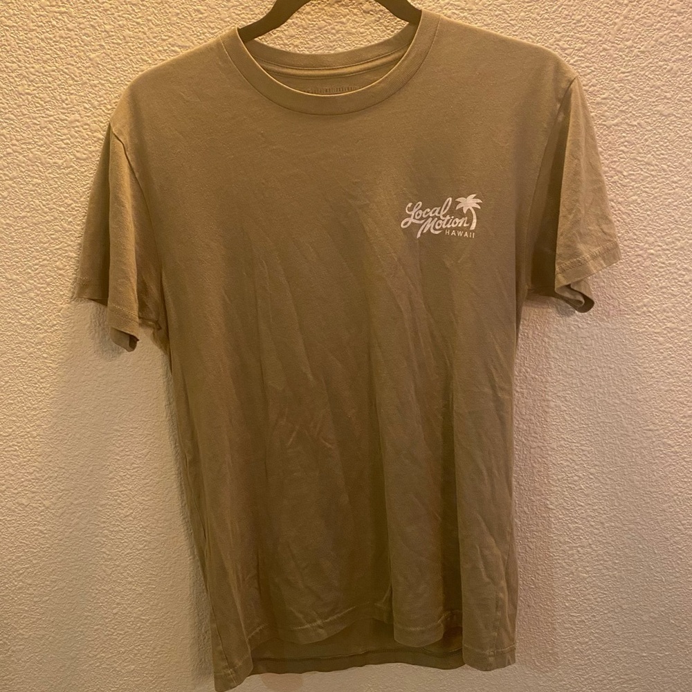 Local Motion Tan Crew Neck Short Sleeve Tee with Chest Graphic